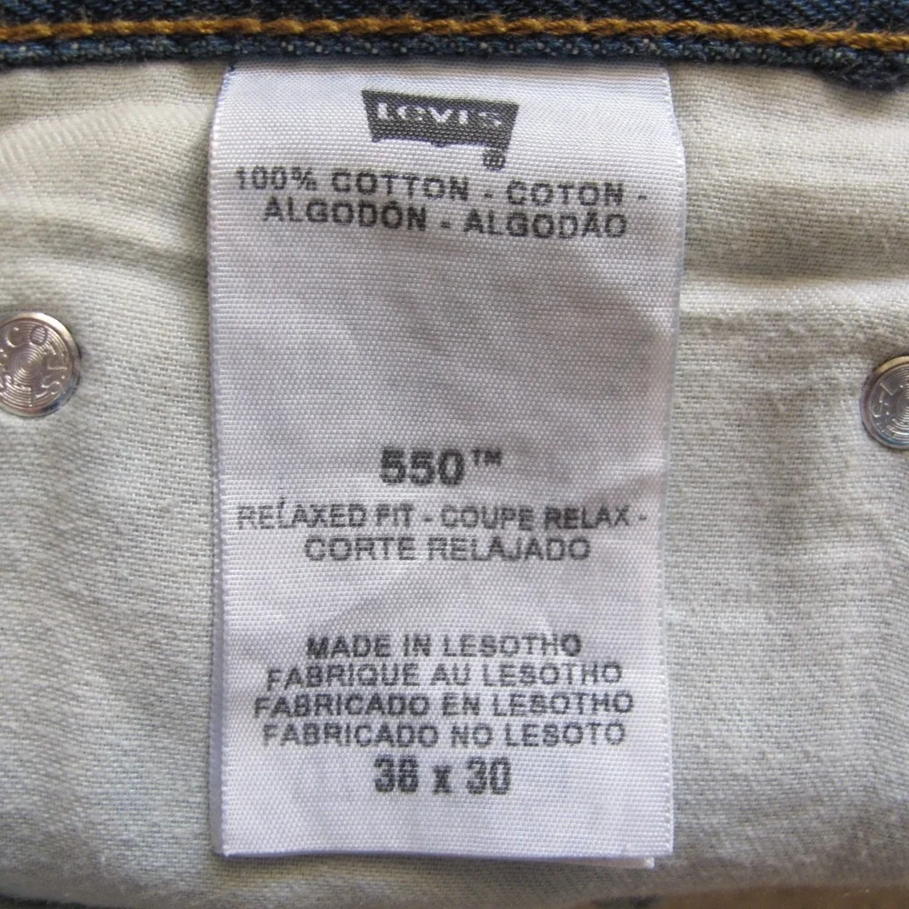 Levi's 550 Relaxed Fit Blue‎ Denim Cotton Jeans Men's Size 38 x 30